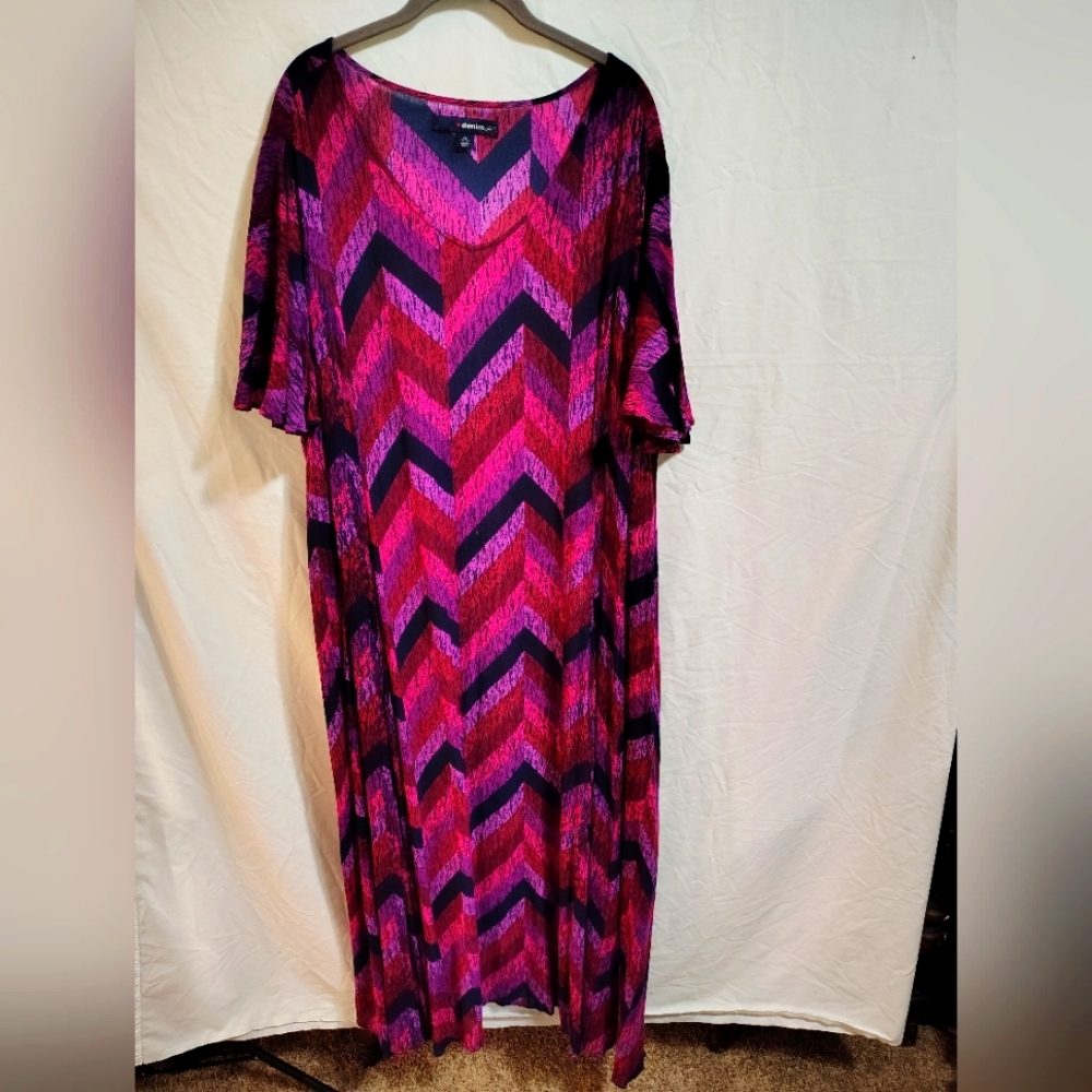 Denim 24/7 Pink and Purple, Geometric Design, Maxi Dress with V-neck